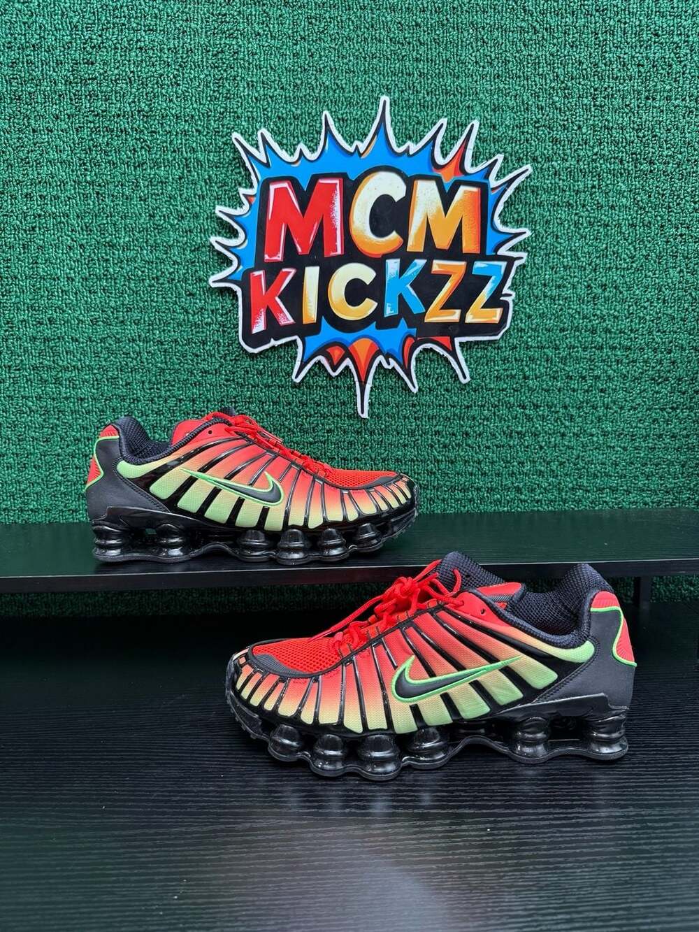 Nike Shox TL Light Crimson/Green Strike Men’s Size 12 Brand New